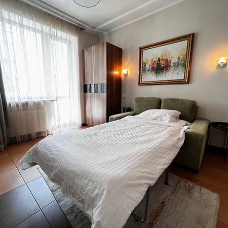 Kyiv Center Romantic Studio Exterior photo